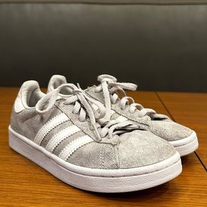 Kids adidas campus c - new! Size US 13 - light grey